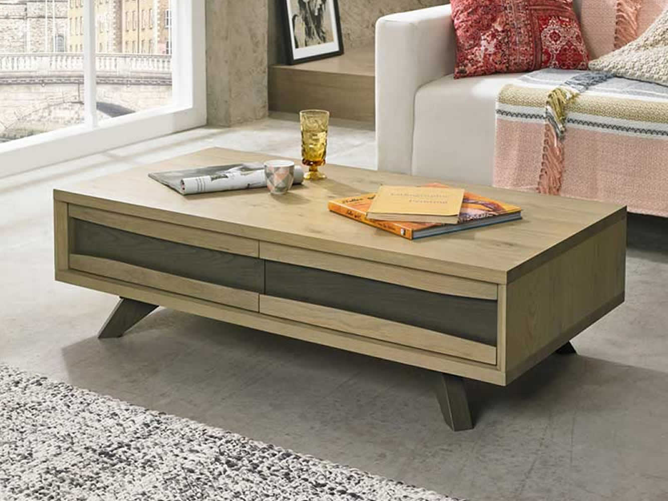 Mesa de Centro Cadell c/ Gav. Carvalho Envelhecido Mesa de Centro Cadell c/ Gav. Carvalho Envelhecido