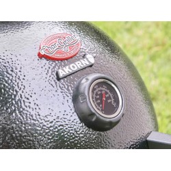 Churrasqueira a carvão Akorn Jr. Kamado