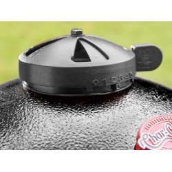 Churrasqueira a carvão Akorn Jr. Kamado