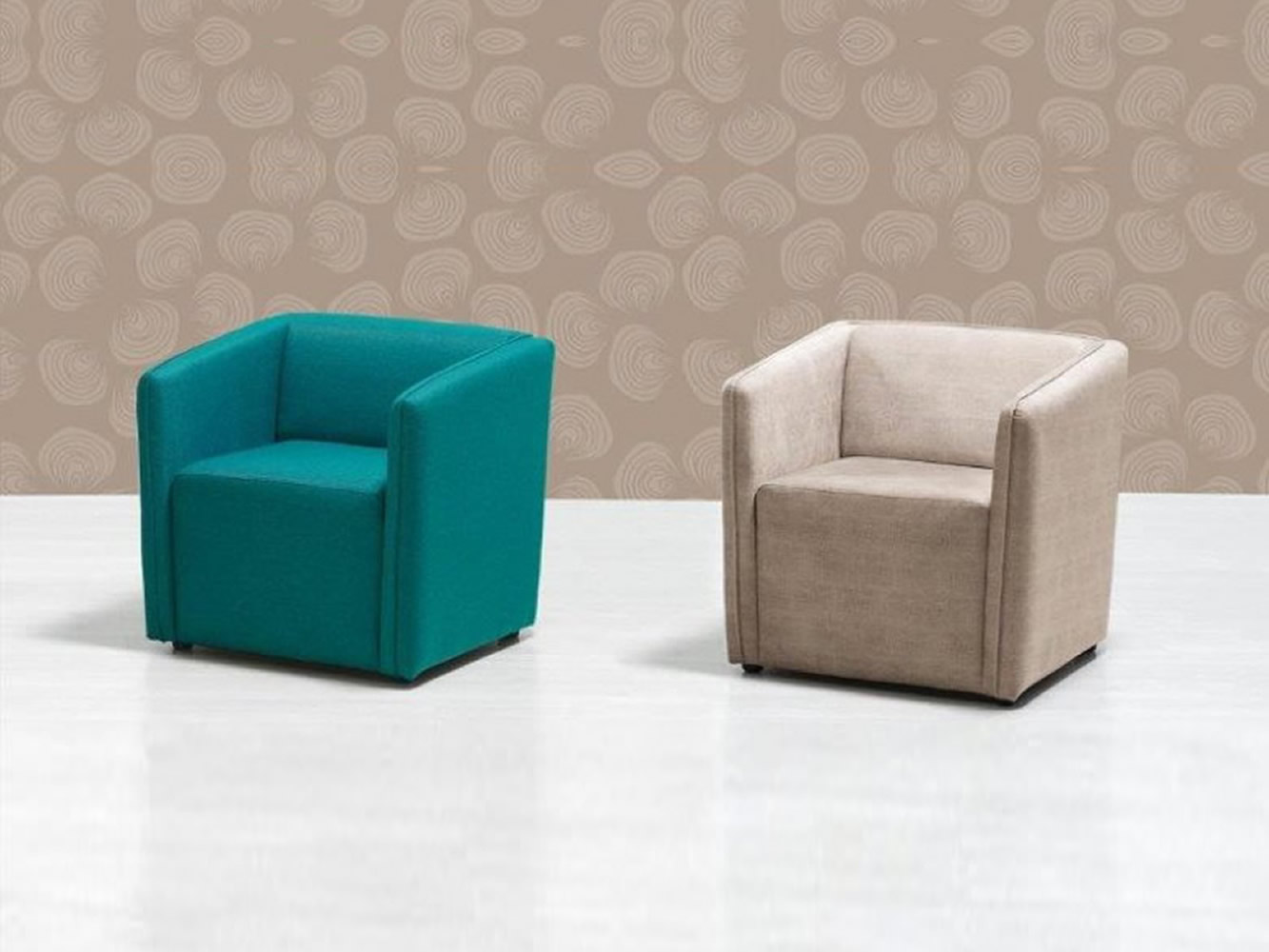 Cadeirão Bent Cadeirão Bent