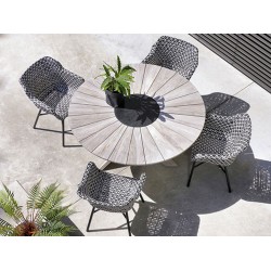 Mesa Provence de Perna Cruzada