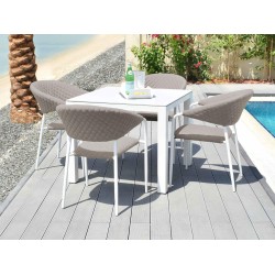 Conjunto de Jantar Quadrado Nuoro com 4 Lugares