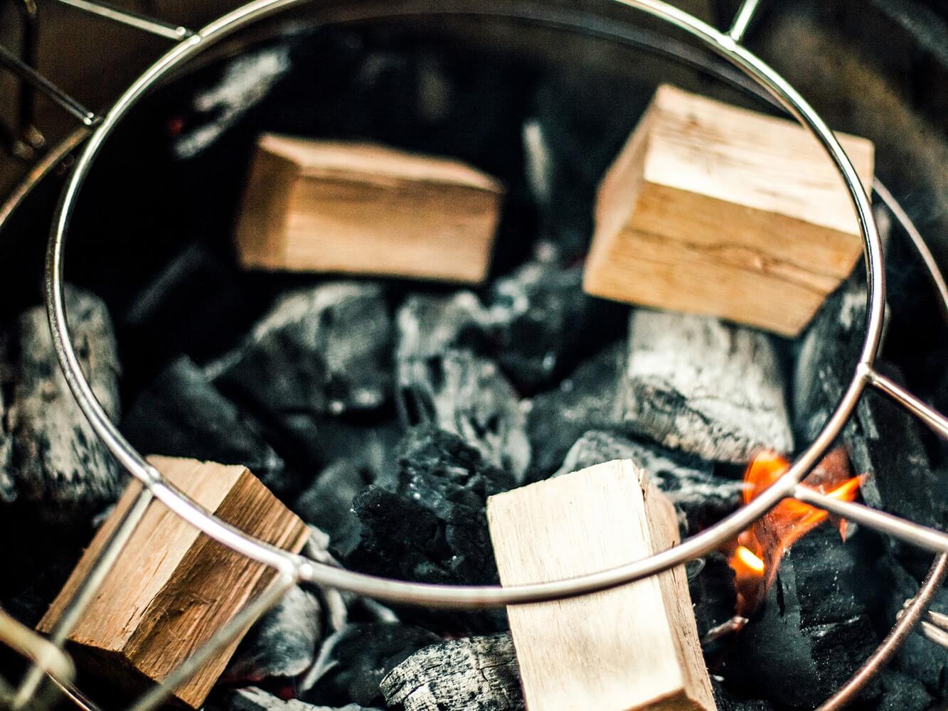 Leños de Madera de Roble Kamado Joe Leños de Madera de Roble Kamado Joe