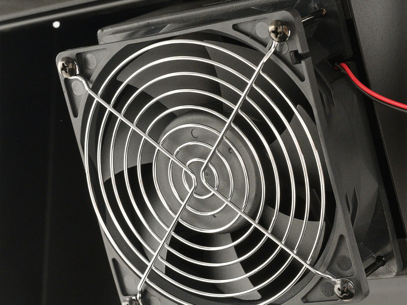 Grelhador e Fumador a Carvão Digital Masterbuilt Gravity Series 600 Grelhador e Fumador a Carvão Digital Masterbuilt Gravity Series 600