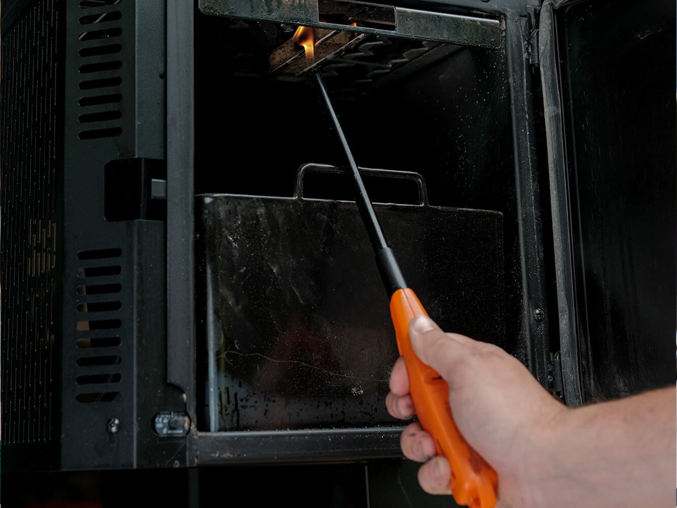 Plancha, Grelhador e Fumador a Carvão Digital Masterbuilt Gravity Series 800 Plancha, Grelhador e Fumador a Carvão Digital Masterbuilt Gravity Series 800