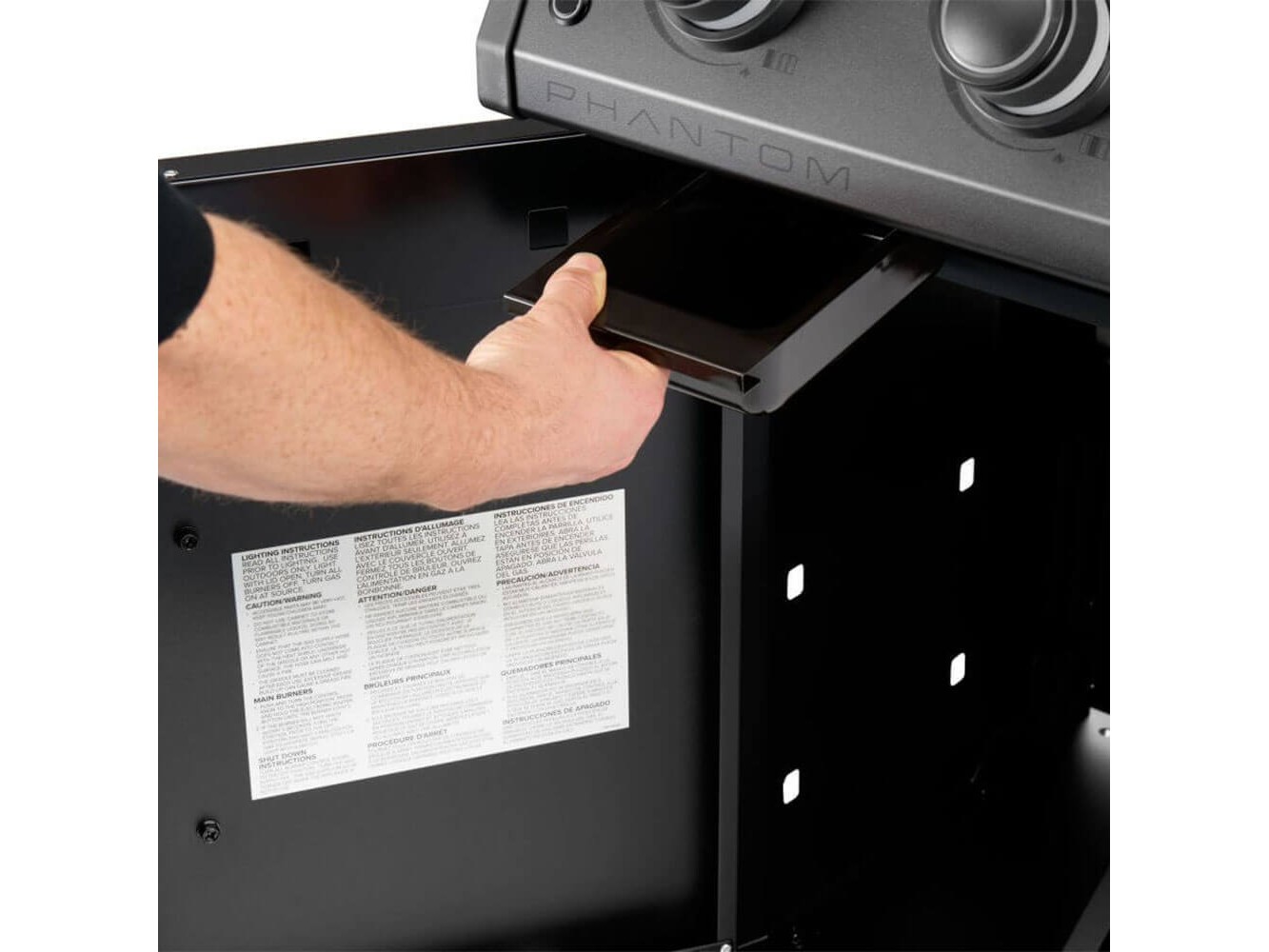 Napoleon Grelhador a Gás Rogue PRO Phantom 30