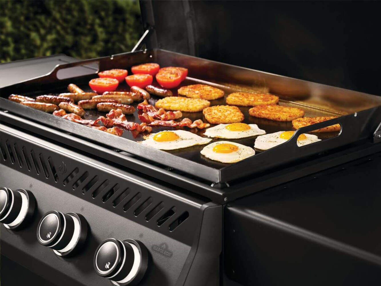 Napoleon Grelhador a Gás Rogue PRO Phantom 30