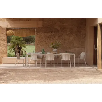 Cadeira com Braços Tiberina - CORDA Cadeira com Braços Tiberina - CORDA