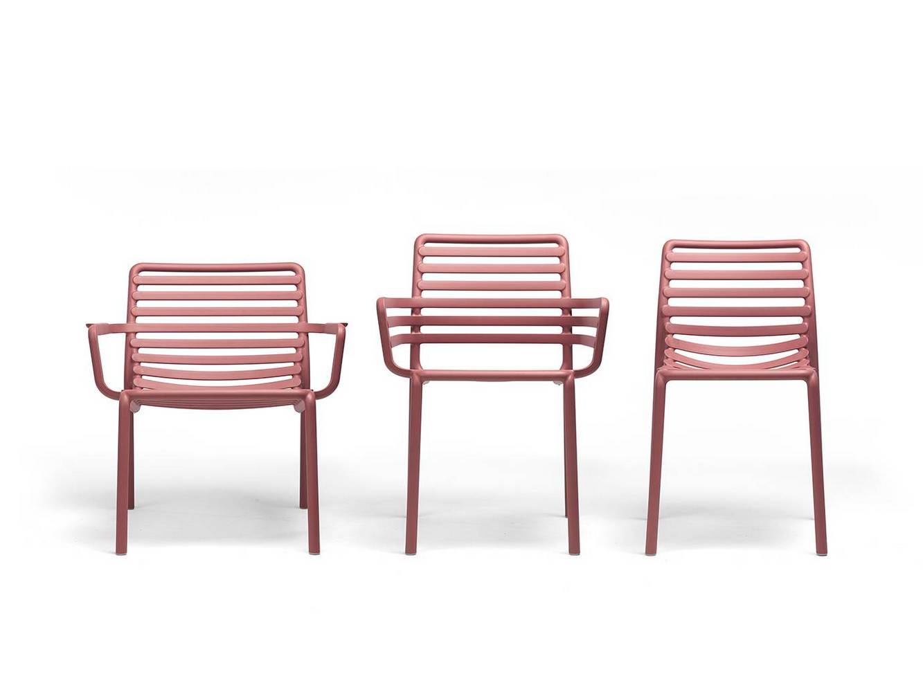 Cadeira com Braços Doga